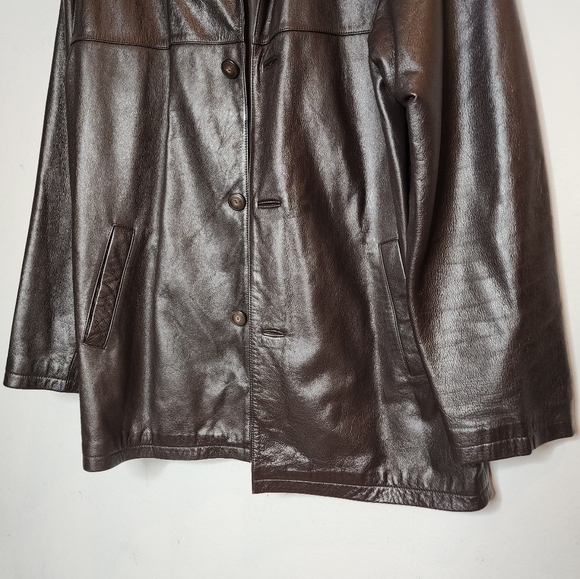 Juliano Celini brown leather jacket.  Button front.  Pockets.  Women's size XL. - Picture 11 of 16